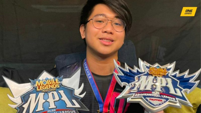 EDWARD cree que este jugador de la lista negra merece el MVP de la temporada 10