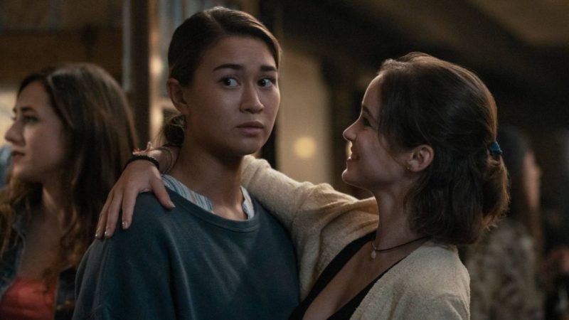 El creador de Warrior Nun revela una escena eliminada en respuesta a la campaña de reactivación de Netflix