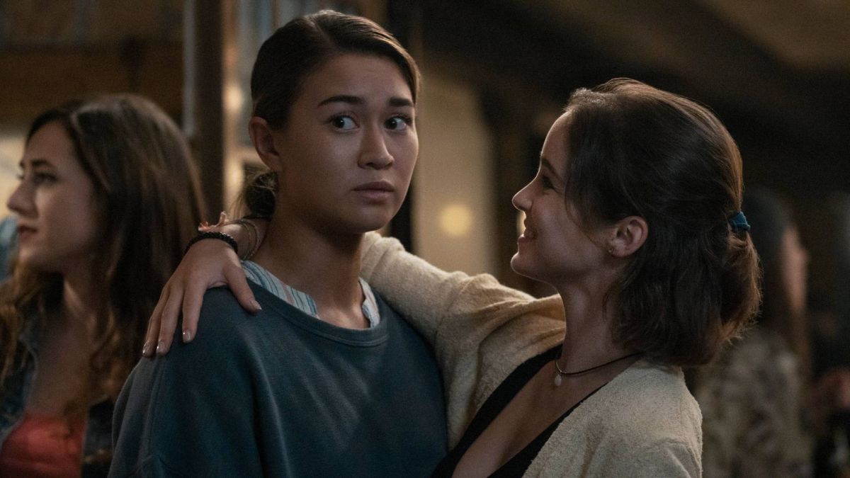 El creador de Warrior Nun revela una escena eliminada en respuesta a la campaña de reactivación de Netflix