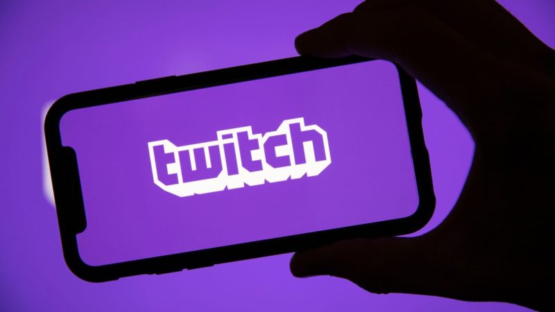 Internautas preocupados reaccionan al despido de más de 400 empleados de Twitch citando recortes presupuestarios