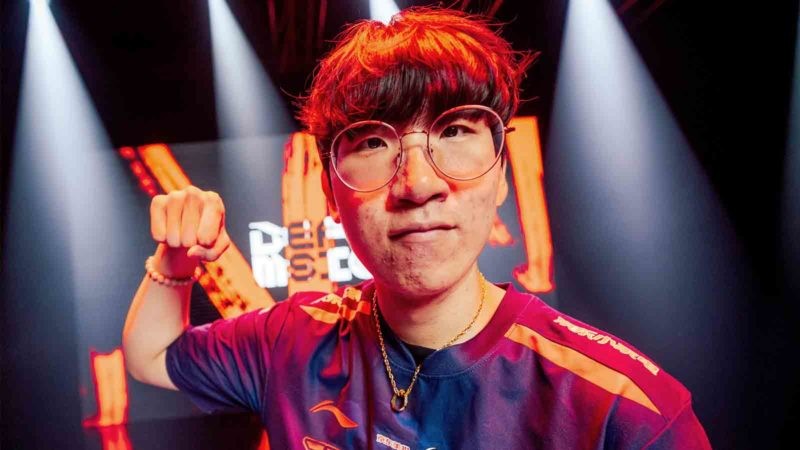 JDG Ruler está profundamente conectado con este «héroe» en One Punch Man