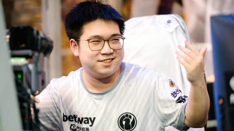 LGD Gaming agrega uno de los mejores Midlaners de China en la reorganización