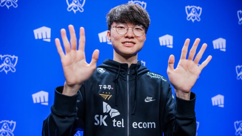 Lista completa de los podios de Faker durante sus 10 años de carrera en LoL