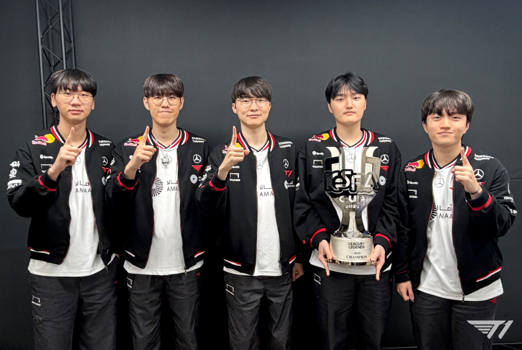Salón de la Fama de Esports de KeSPA 2025: Faker recibe otro reconocimiento, T1 lidera los premios.