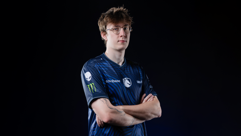 Virtus.pro ficha a SabeRLight como su nuevo jugador de offlane.