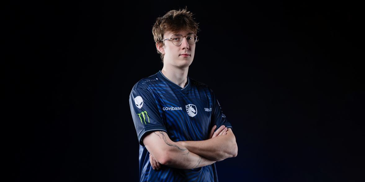 Virtus.pro ficha a SabeRLight como su nuevo jugador de offlane.