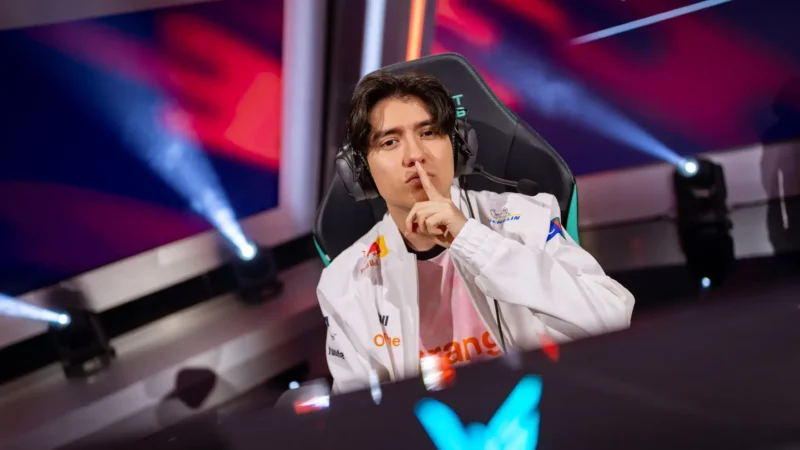 Karmine Corp antes de los playoffs de LEC: Cómo la cultura de equipo y el efecto Yikes se convierten en factores de éxito