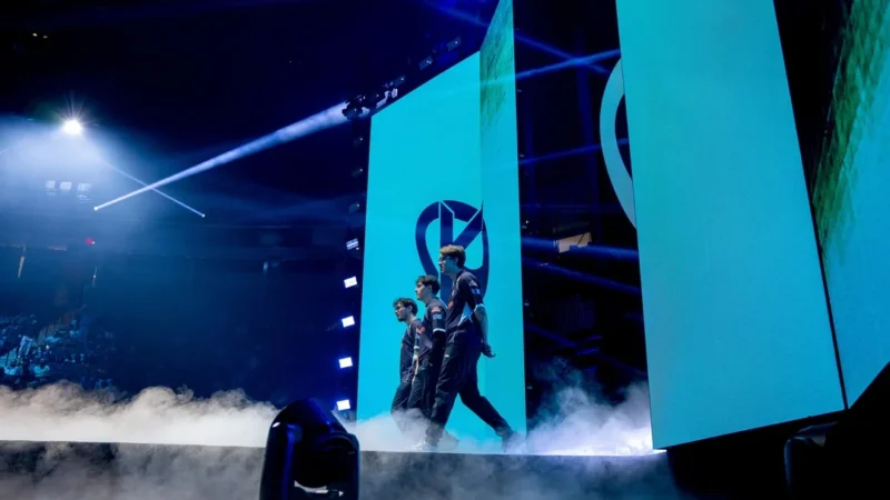 Karmine Corp busca el título en el RLCS Major de París.
